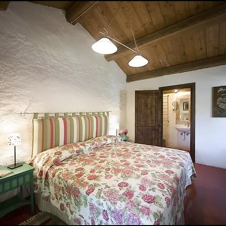 Çiftlik konaklama Famiglia Al Castello Di Bagnolo Bagnolo Piemonte