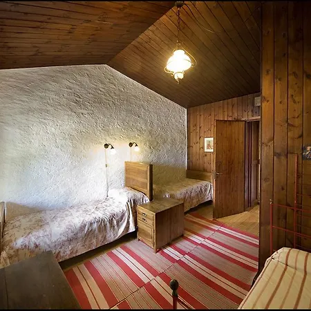 Famiglia Al Castello Di Bagnolo * Bagnolo Piemonte